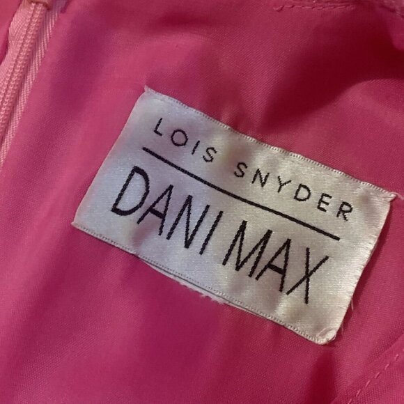 Dani Max. Sz M-L. Pink Faux Two Piece Layered Short Sleeve Vintage Dress. WTC. - Picture 6 of 6